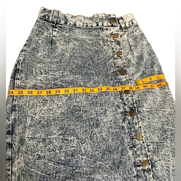 Vintage/Retro 80’s Acid Wash Denim MIDI Skirt - Picture 8 of 12